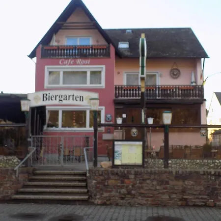 Cafe Rosi * 베른카슈텔쿠에스