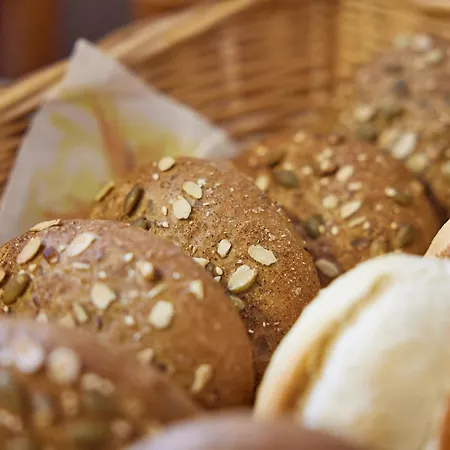 Cafe Rosi * 베른카슈텔쿠에스