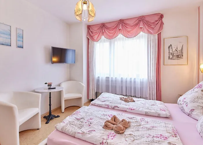 Cafe Rosi ホテル ベルンカステル・クース